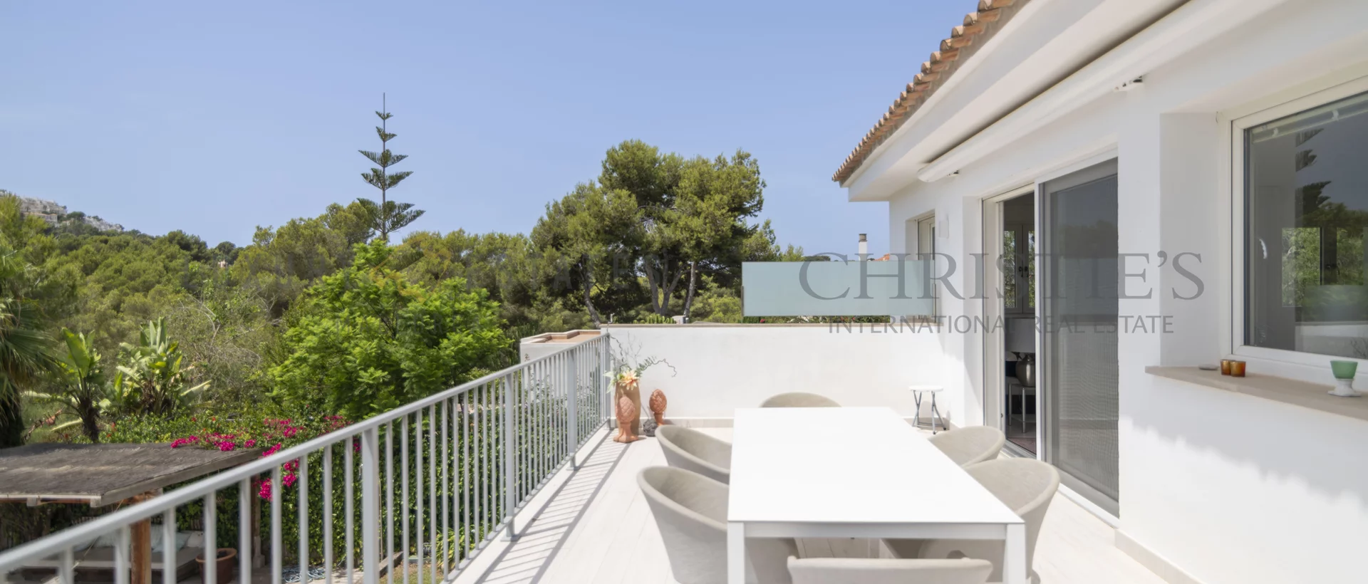 elegante villa in santa ponsa mit privatem pool 24