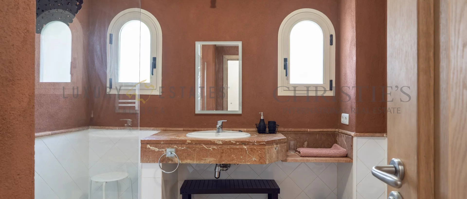 charmante mediterrane villa in erster golflinie in nova santa ponsa 15