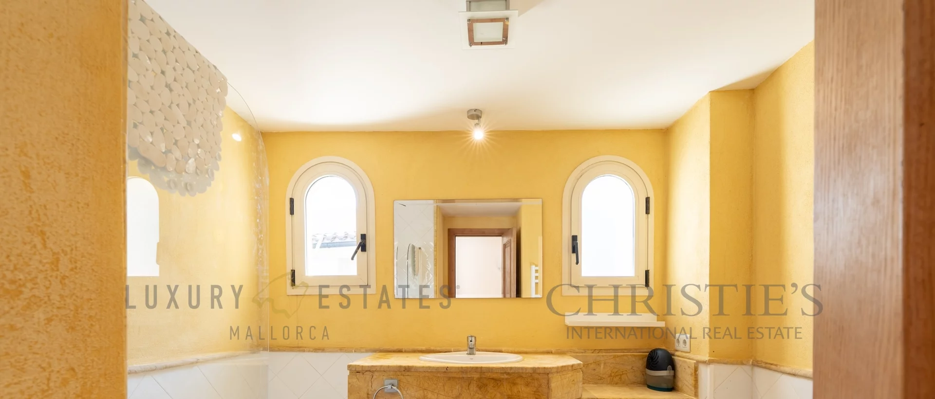 charmante mediterrane villa in erster golflinie in nova santa ponsa 26