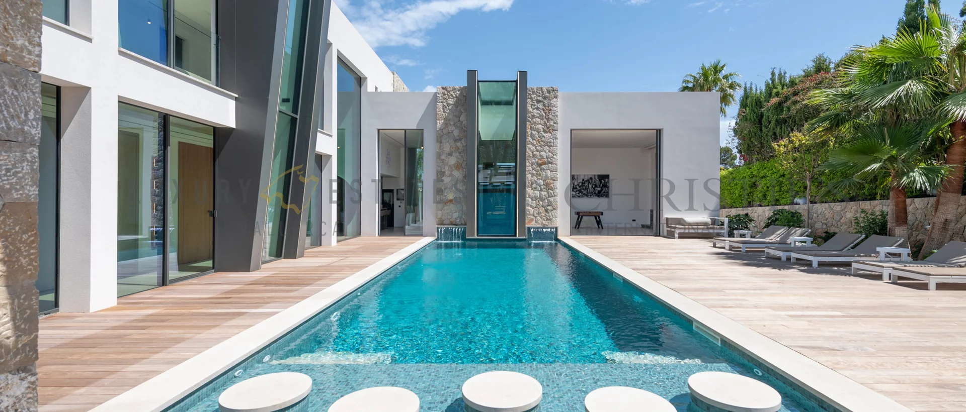 designer villa in santa ponsa mit viel privatsphäre 2