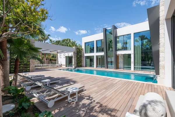  villa de diseño en santa ponsa con mucha privacidad 3