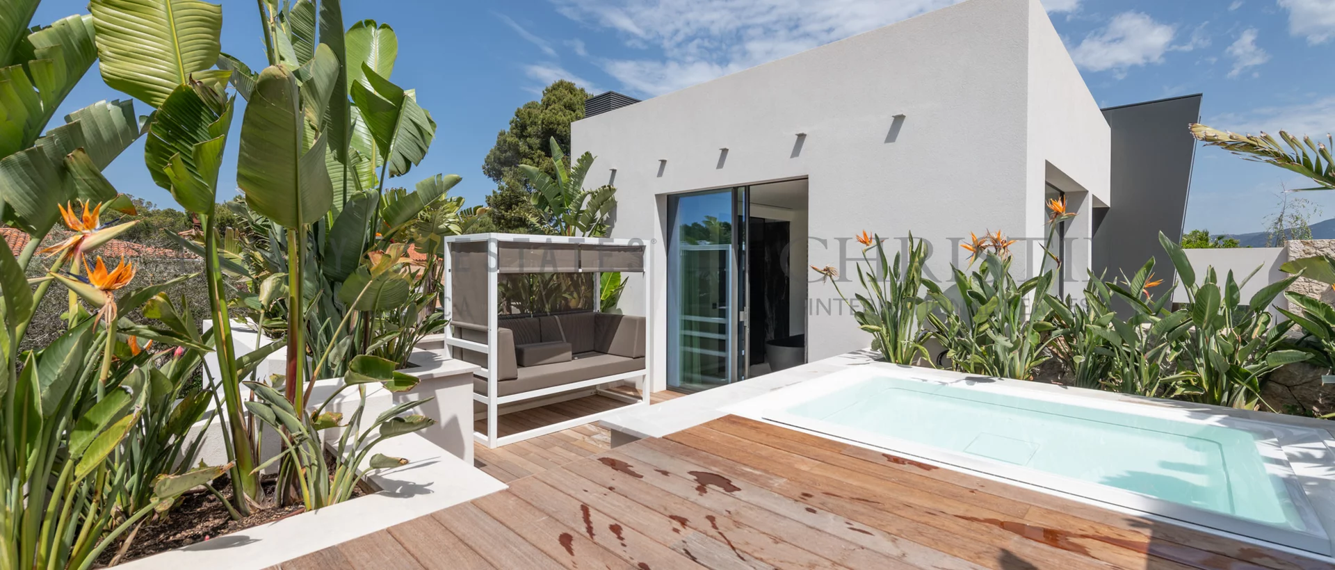 designer villa in santa ponsa mit viel privatsphäre 13