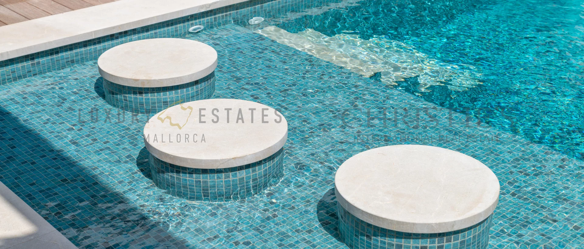 designer villa in santa ponsa mit viel privatsphäre 16