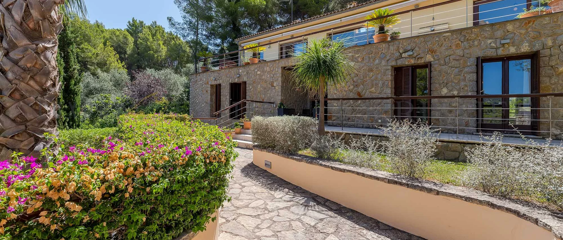 villa in son vida 24