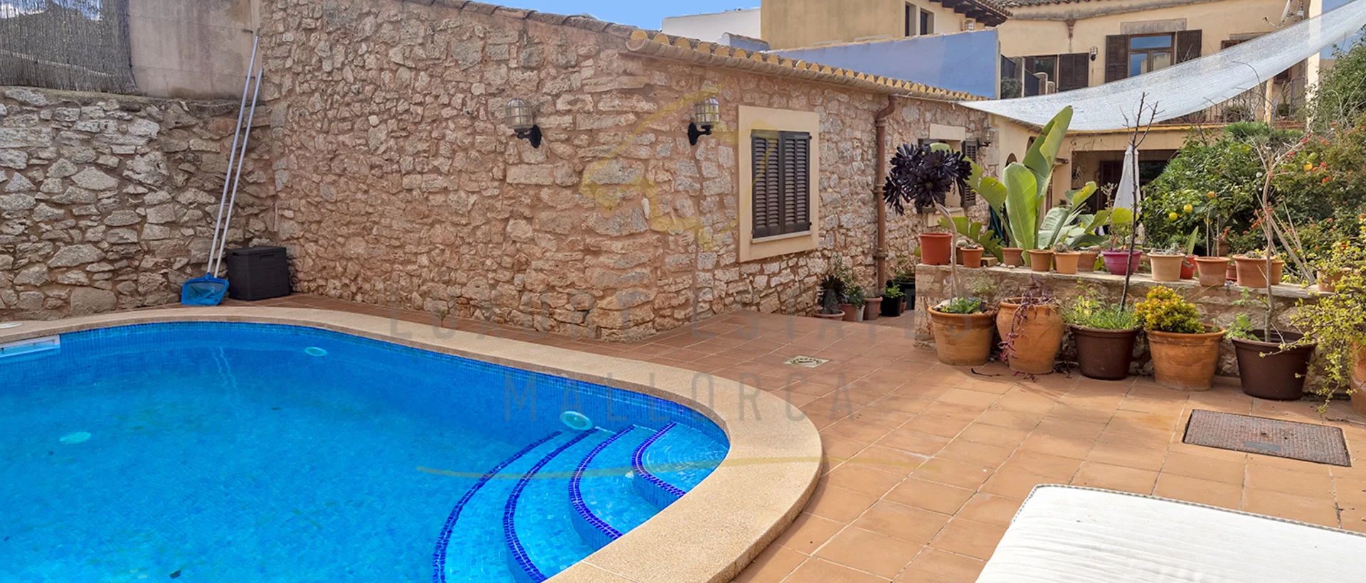 townhouse santanyi with pool and expansion options 2  townhouse santanyi with pool and expansion options 2