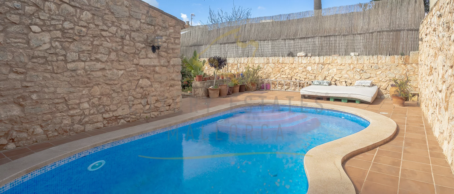 townhouse santanyi with pool and expansion options  3 townhouse santanyi with pool and expansion options  3