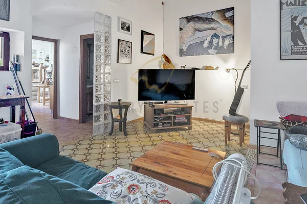 casa de pueblo en santanyi con piscina y opciones de desarrollo 4