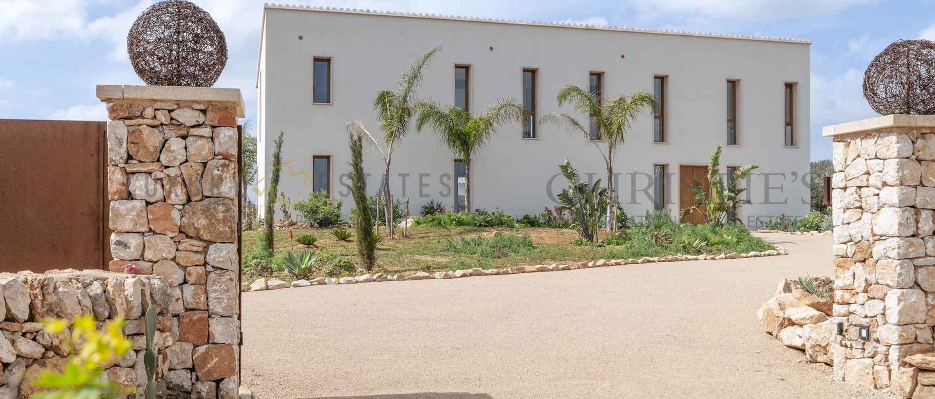 neu gebautes landhaus in santanyi mit pool 3