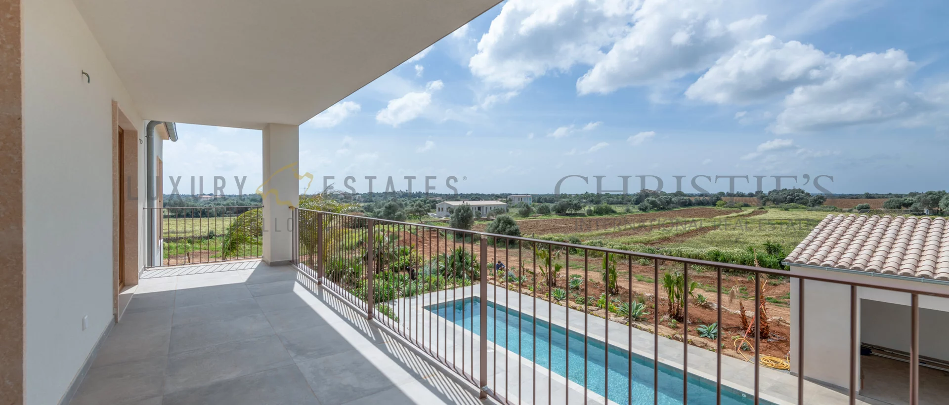 neu gebautes landhaus in santanyi mit pool 16