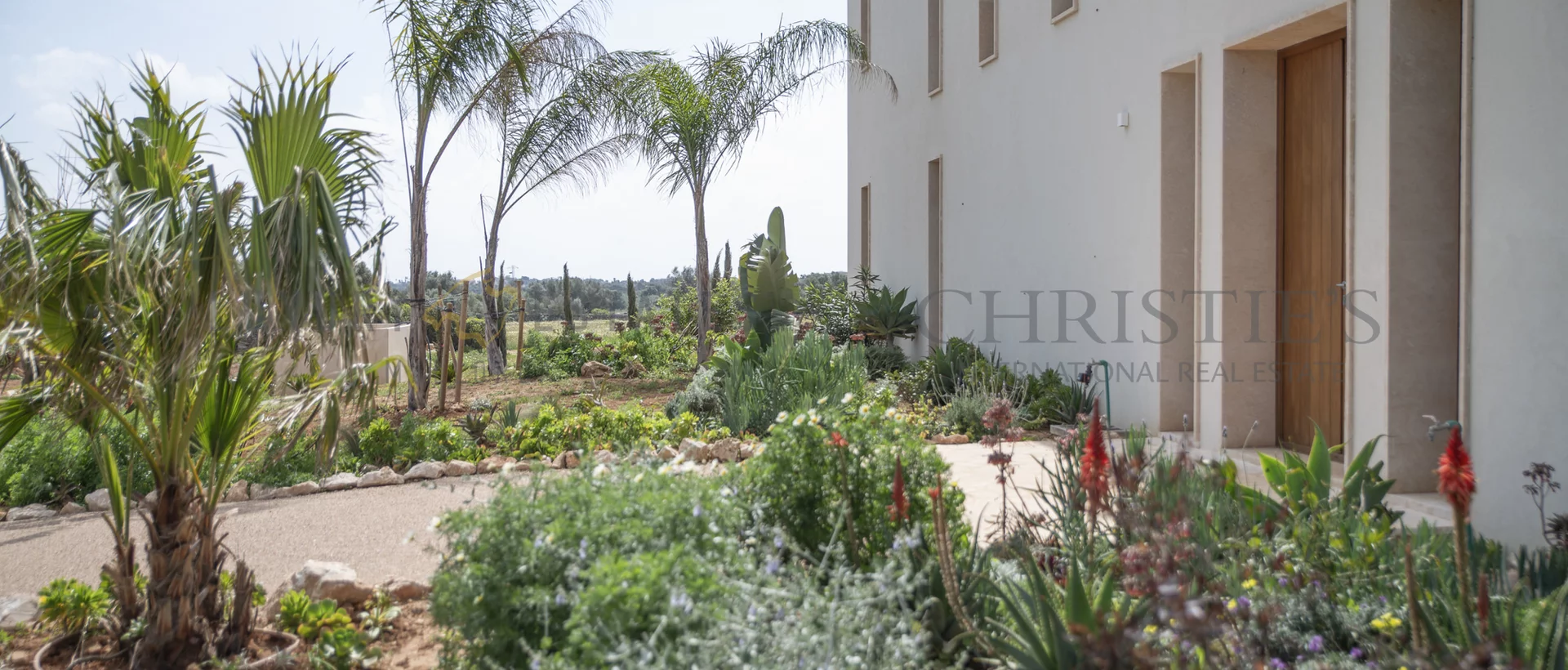neu gebautes landhaus in santanyi mit pool 18