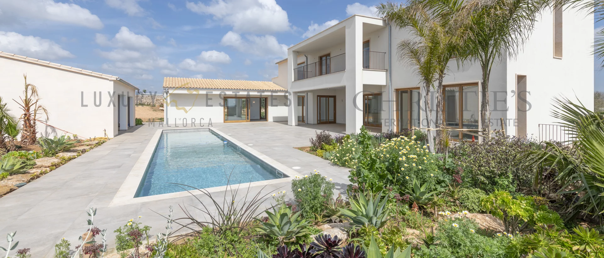 neu gebautes landhaus in santanyi mit pool 19