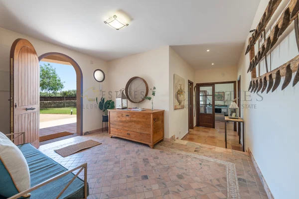 finca en santanyi con licencia de alquiler y piscina 3