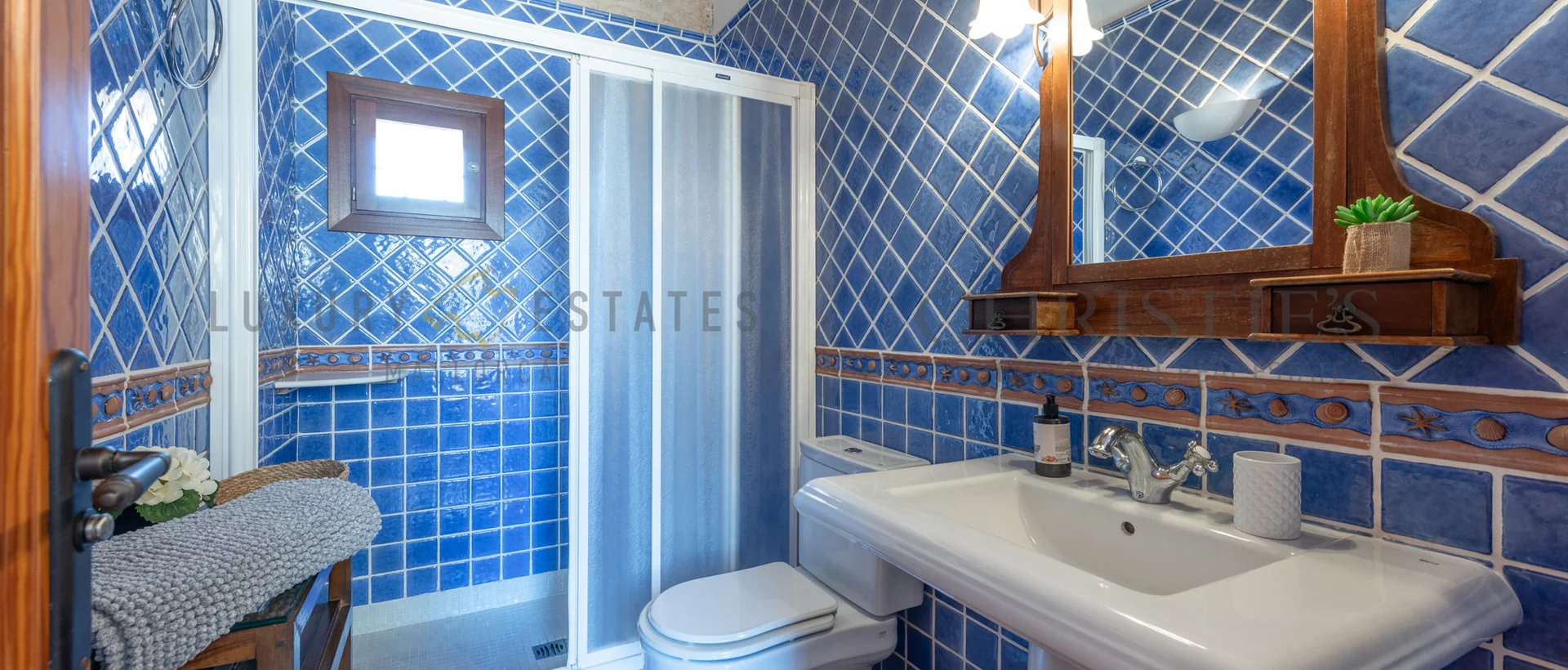 country house in centre of santanyi with rental license