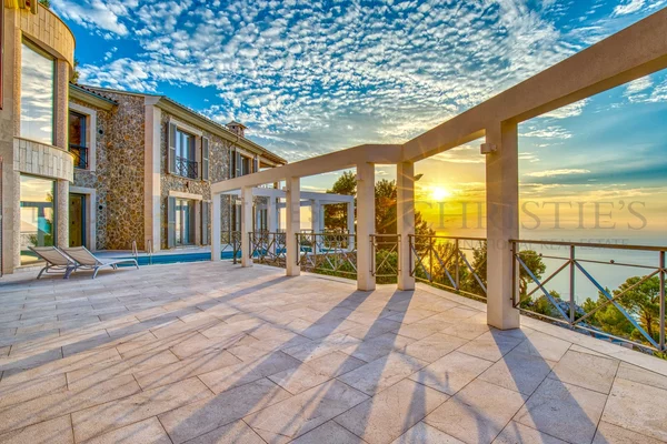 villa valdemossa sunset over the sea 13